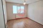 Apartament 3 Camere, Decomandat Macul Rosu - 2