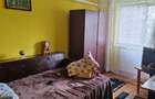 Apartament cu 3 camere decomandat în 1 Mai - 9