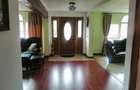 Casă cu 7 camere cu Teren 2798 Mp în Mălureni - 16