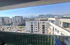Apartament cu 3 camere decomandat în Tractorul - 1