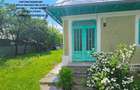 Casă cu 4 camere cu Teren 7481 Mp în Bodești - 3