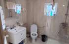 Casă cu 6 camere cu Teren 375 Mp în Central - 6