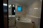 Inchiriez apartament cu 3 camere - 3