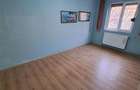 Apartament cu 4 camere semidecomandat în Circumvalațiunii - 13