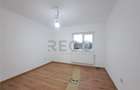Apartament cu 3 camere , decomandat , cu 2160 mp teren intra - 13