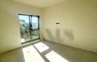 Duplex cu 4 camere cu Canalizare în Florești - 7