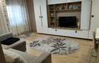 Apartament cu 3 camere decomandat în Central - 1