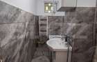 Apartament cu 3 camere, 49 mp, etaj 1, mobilat, zona Micro 15 - 12