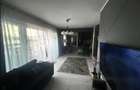 Apartament cu 3 camere decomandat în Tractorul - 2