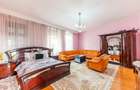 Casă individuală cu 9 camere cu Canalizare în Central - 7