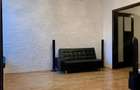Apartament cu 3 camere semidecomandat în Central - 6