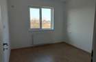 Casă cu 4 camere cu Teren 35 Mp în Central - 1