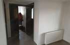 Casă cu 6 camere cu Teren 650 Mp în Central - 3