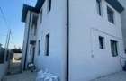 Casă cu 5 camere cu Teren 220 Mp în Apărătorii Patriei - 15