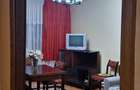 De vanzare Apartament decomandat cu trei camerei - 4