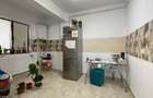 Apartament cu 2 camere decomandat în Km 5 - 5
