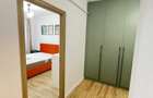 Proprietar, 2 camere decomandat, 10-12 min pe jos de metrou (950m), loc parcare - 4