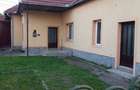Casă cu 3 camere în Petrești - 5