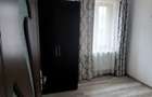 Apartament cu 4 camere circular în Însurăței - 9