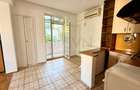 Apartament cu 2 camere decomandat în Lacul Tei - 1