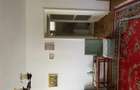 De inchiriat apartament 3 camere semidecomandat, complet utilat, et 4, 2 balcoane, 300 Eu, negociab