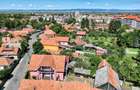 Casă individuală cu 5 camere cu Canalizare în Central - 5 Casă individuală cu 5 camere cu Canalizare în Central - 5