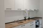 Apartament cu 2 camere decomandat în Baza 3 - 9