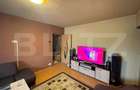 Apartament cu 3 camere semidecomandat în Craiovița Nouă - 2