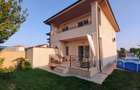 Casă cu 5 camere cu Teren 260 Mp în Braytim - 1