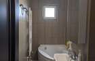 Inchiriez apartament 3 camere zona centrala - 8