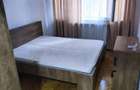 Inchiriez apartament