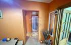 Apartament cu 3 camere decomandat în Focșani - 9