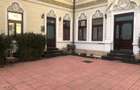 Casă cu 6 camere cu Teren 200 Mp în Unirii - 6
