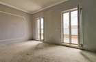 Apartament cu 3 camere decomandat în Torontalului - 2