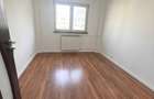 Apartament cu 3 camere decomandat în Obor - 4