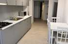 Apartament 3 camere de vanzare in Decebal - 2
