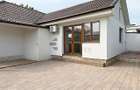 Casa complet renovata singura in curte, Oncea Platou | Oradea - 17
