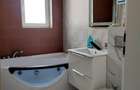 Apartament cu 3 camere semidecomandat în Florești - 4