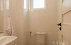 Casă individuală cu 4 camere cu Canalizare în Europa - 7
