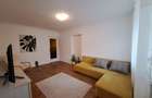 Apartament cu 3 camere decomandat în Central - 1