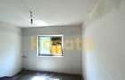 Apartament cu 3 camere decomandat în Sebastian - 4