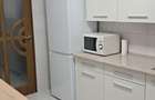 Campina - ultracentral - ap. 3 cam - renovat/mobilat - 2200 Lei/Luna - 3
