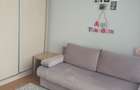 Apartament cu 3 camere decomandat în Olteni - 2