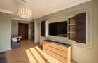 Apartament STUDIO de inchiriat! Prima inchiriere, complet mobilat ?i dotat! Bucatarie inchisa!