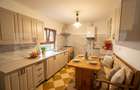 Apartament 3 camere, 81 mp, zona Podu de Fier