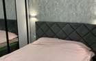 Apartament cu trei camere de inchiriat in zona Brancoveanu - 2