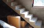 2 case in aceiasi curte - 3