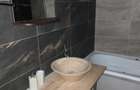 De vanzare apartament cu 2 camere in zona centrala direct de la proprietar - 6