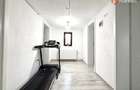 COMISION 0% Duplex despartit prin garaj, 5 camere, teren 660 mp in Sanandrei
