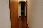 Inchiriez apartament decomandat 3 camere - 2